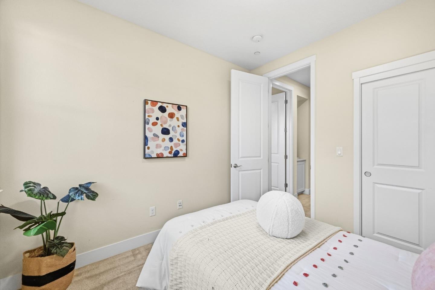 Photo #30: ML82046216 Listing: Photo #30