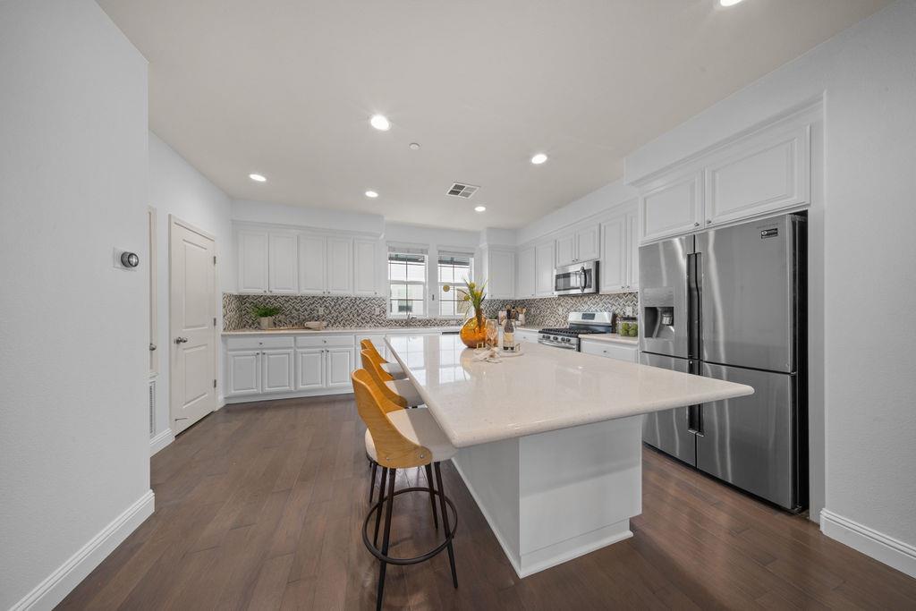 Photo #12: ML82046221 Listing: Photo #12