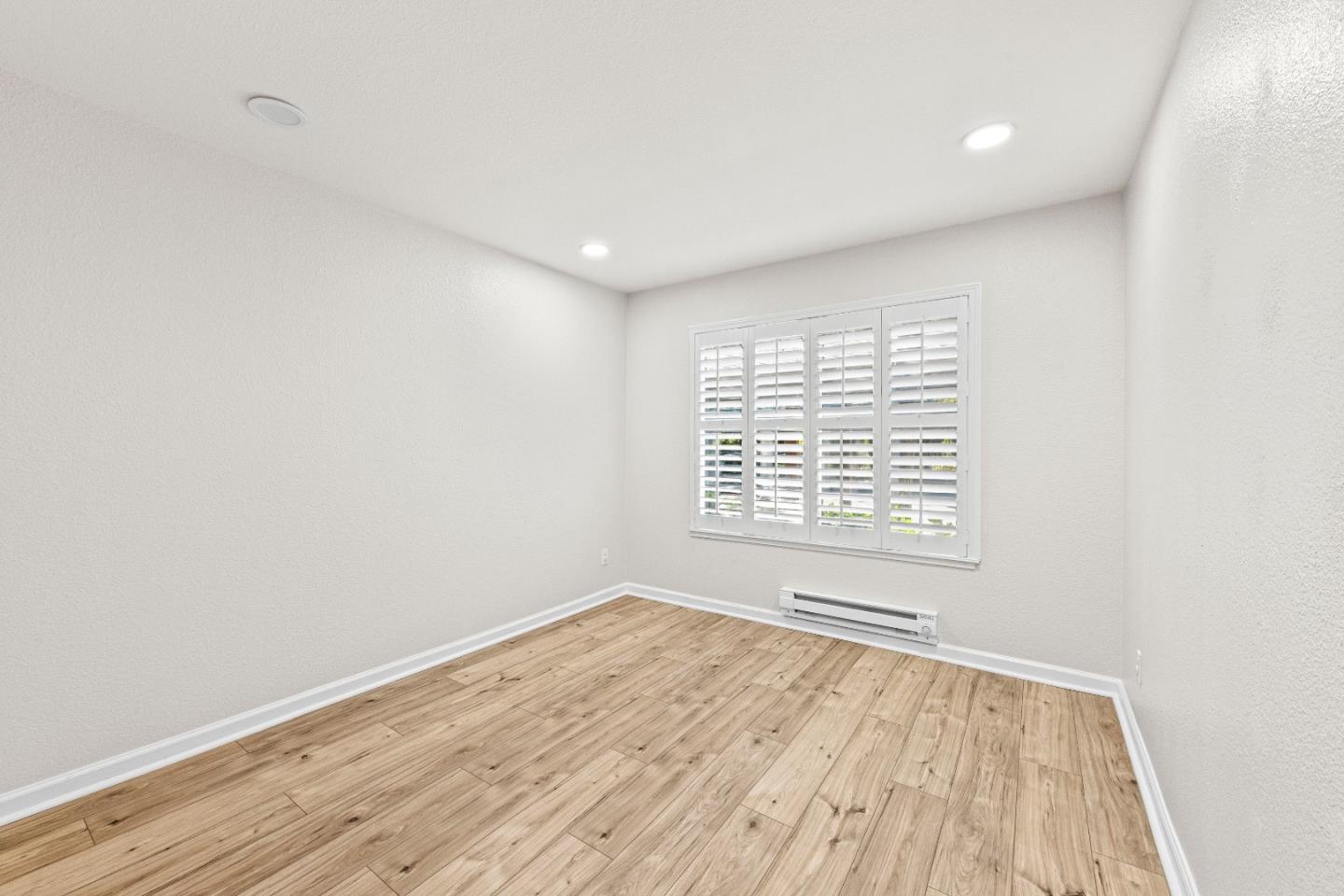 Photo #15: ML82046223 Listing: Photo #15