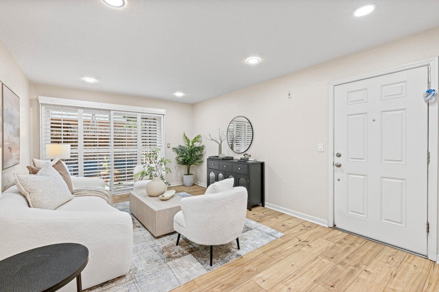 Photo #3: ML82046223 Listing: Photo #3