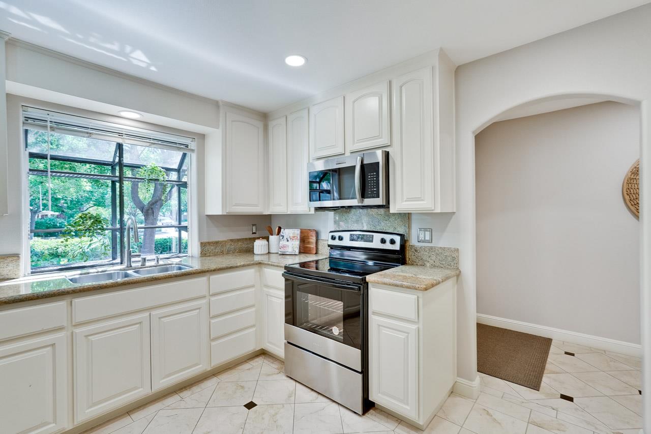 Photo #16: ML82046247 Listing: Photo #16