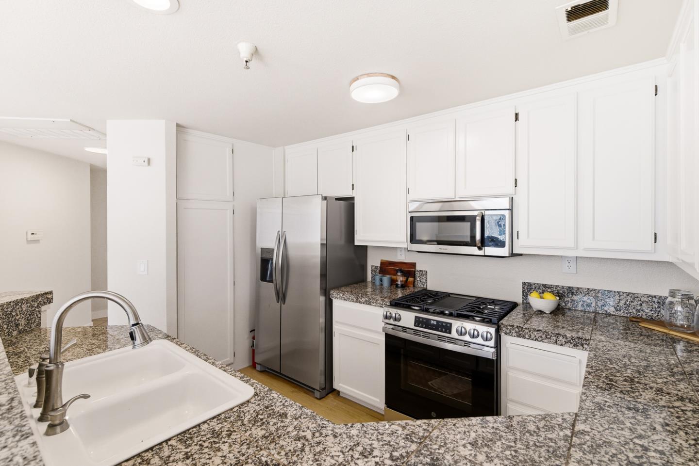 Photo #10: ML82046251 Listing: Photo #10