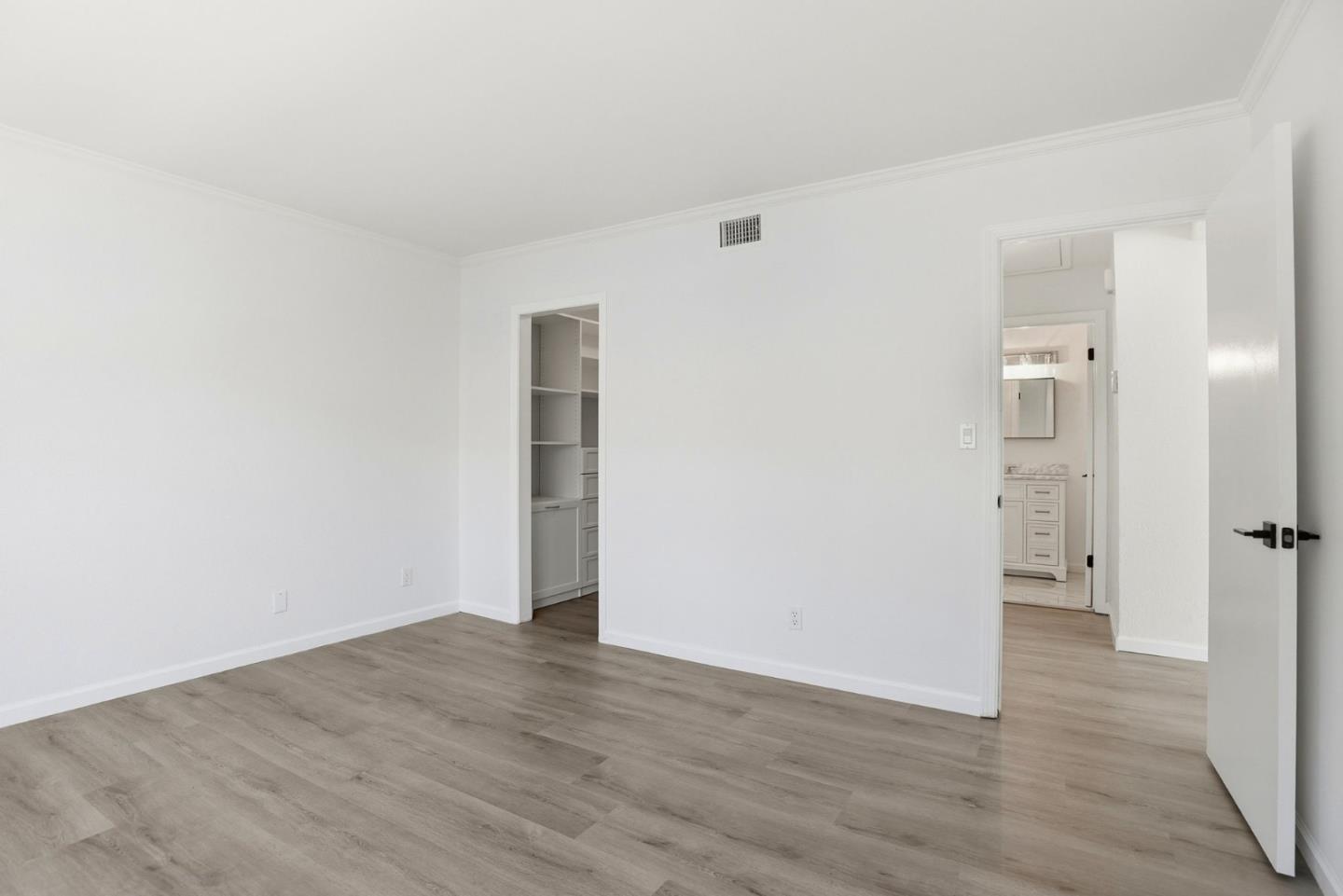 Photo #16: ML82046266 Listing: Photo #16