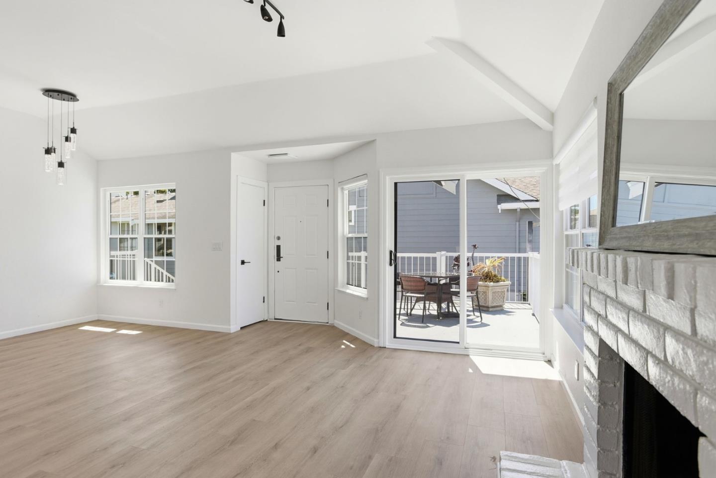 Photo #8: ML82046266 Listing: Photo #8