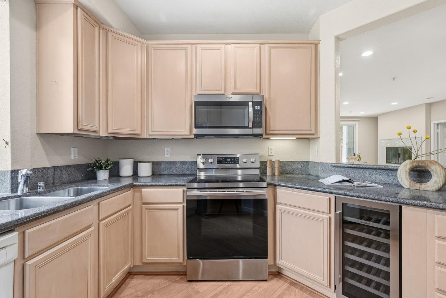Photo #2: ML82046282 Listing: Photo #2
