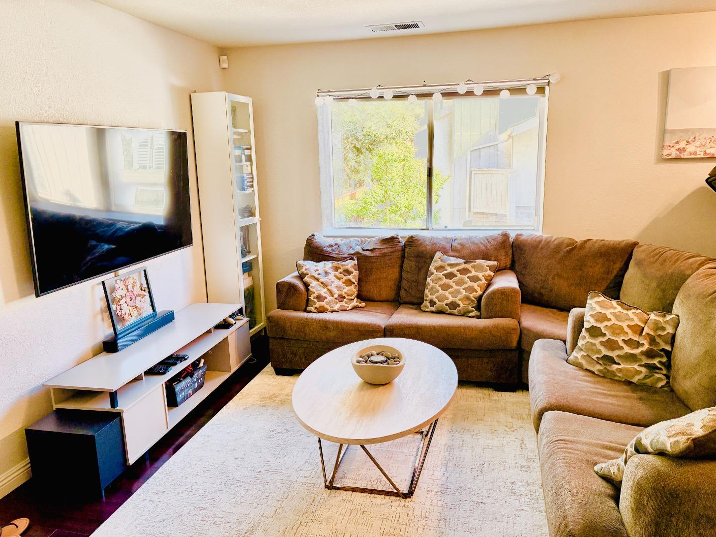 Photo #1: ML82046311 Listing: Photo #1