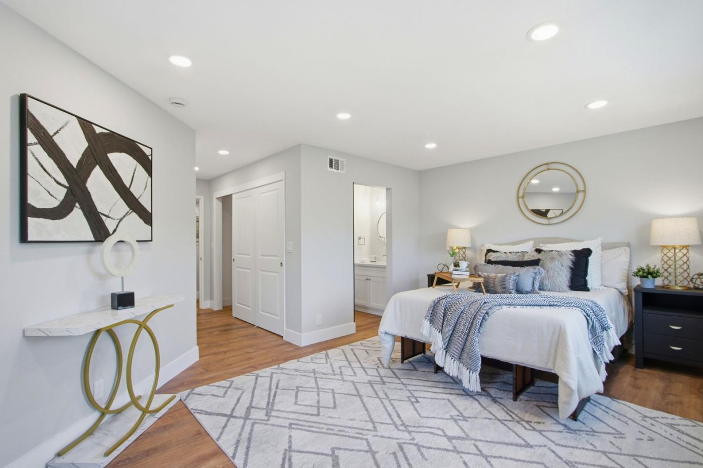 Photo #12: ML82046313 Listing: Photo #12