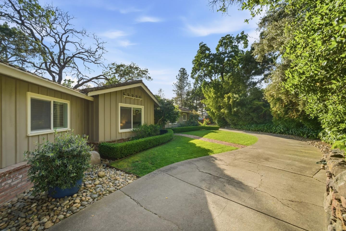 50 Oakcrest Court, Napa, CA, 94558