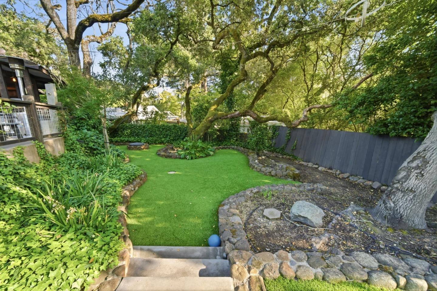 50 Oakcrest Court, Napa, CA, 94558