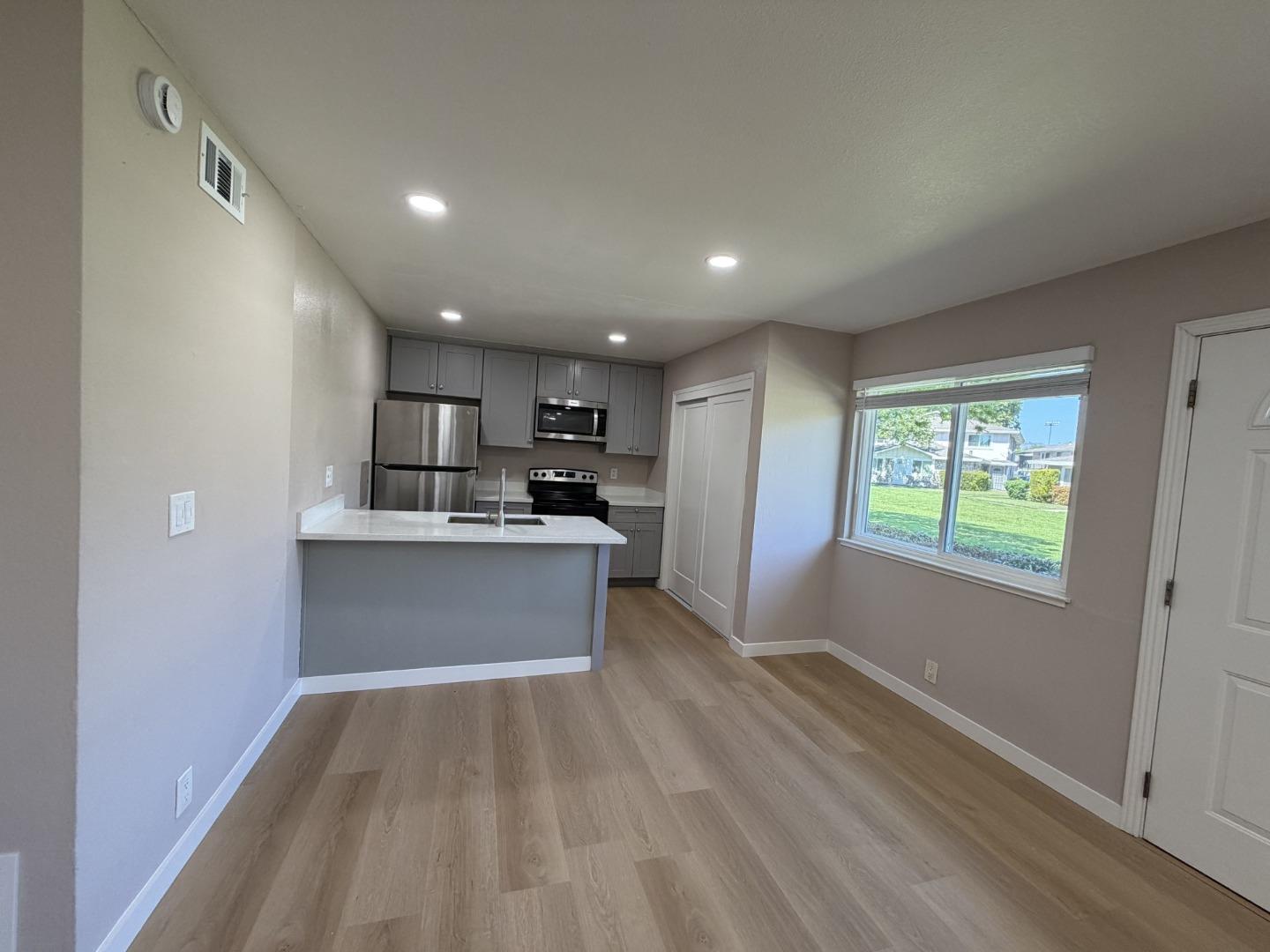 Photo #7: ML82046362 Listing: Photo #7