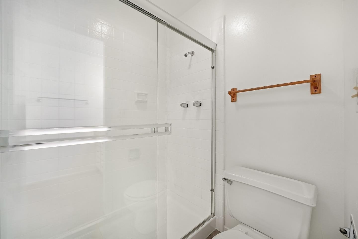 Photo #28: ML82046387 Listing: Photo #28