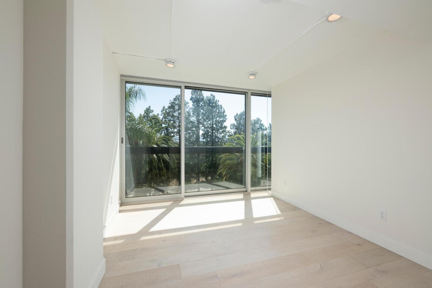 Photo #13: ML82046398 Listing: Photo #13