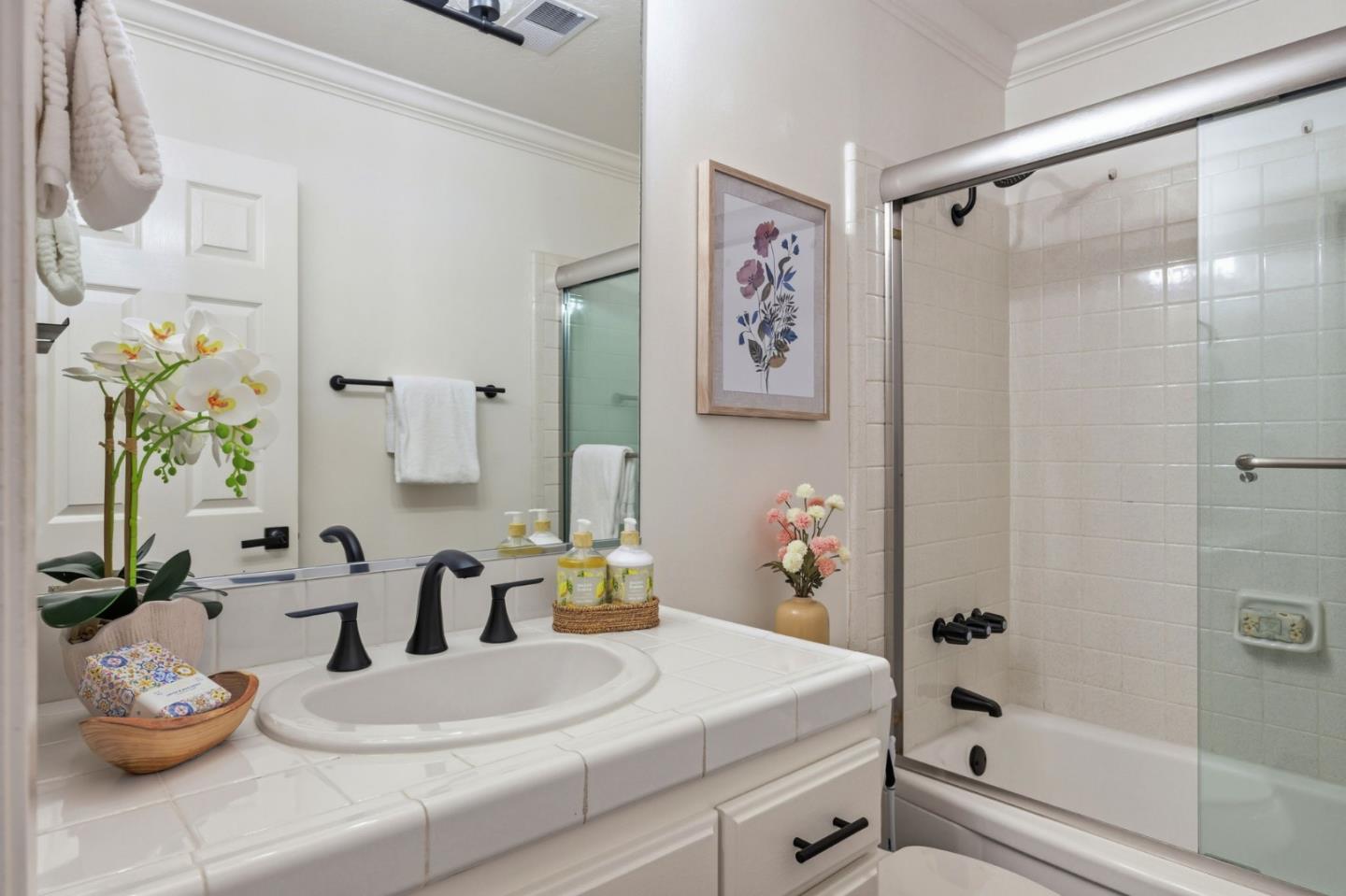 Photo #10: ML82046418 Listing: Photo #10