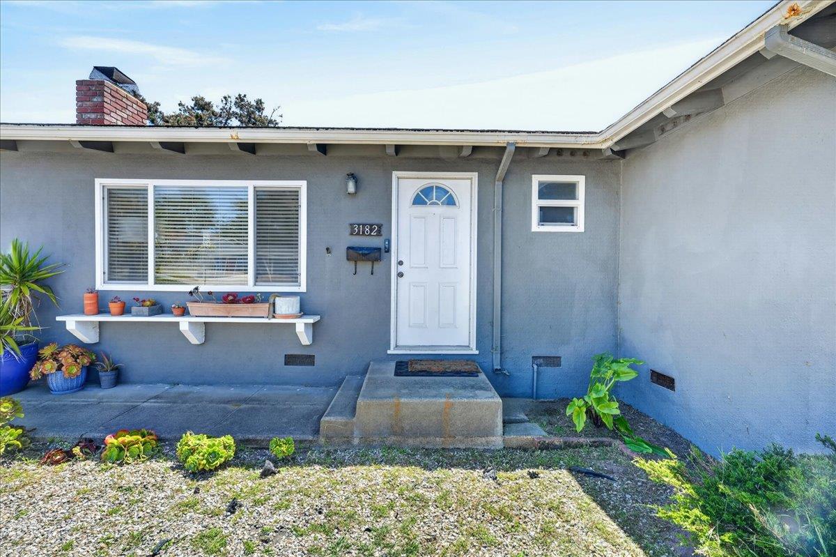 3182 Vista Del Camino, Marina, CA 93933, Photo 2