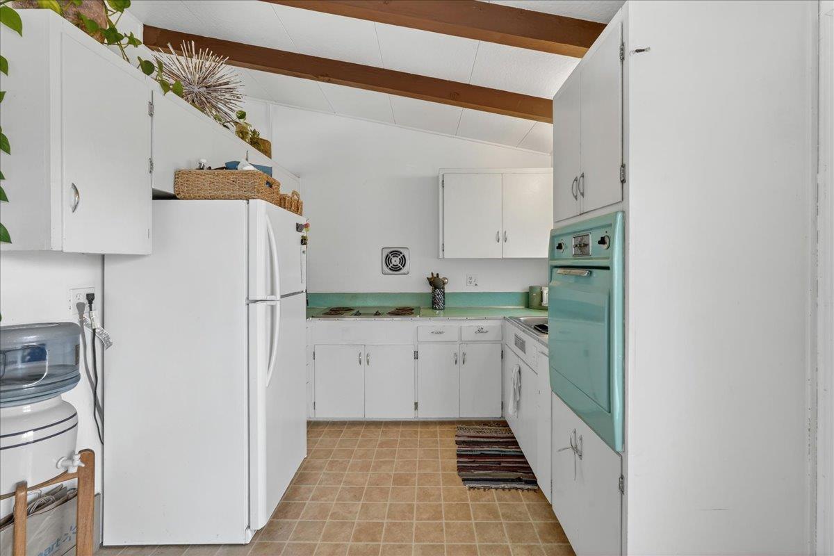 3182 Vista Del Camino, Marina, CA 93933, Photo 5