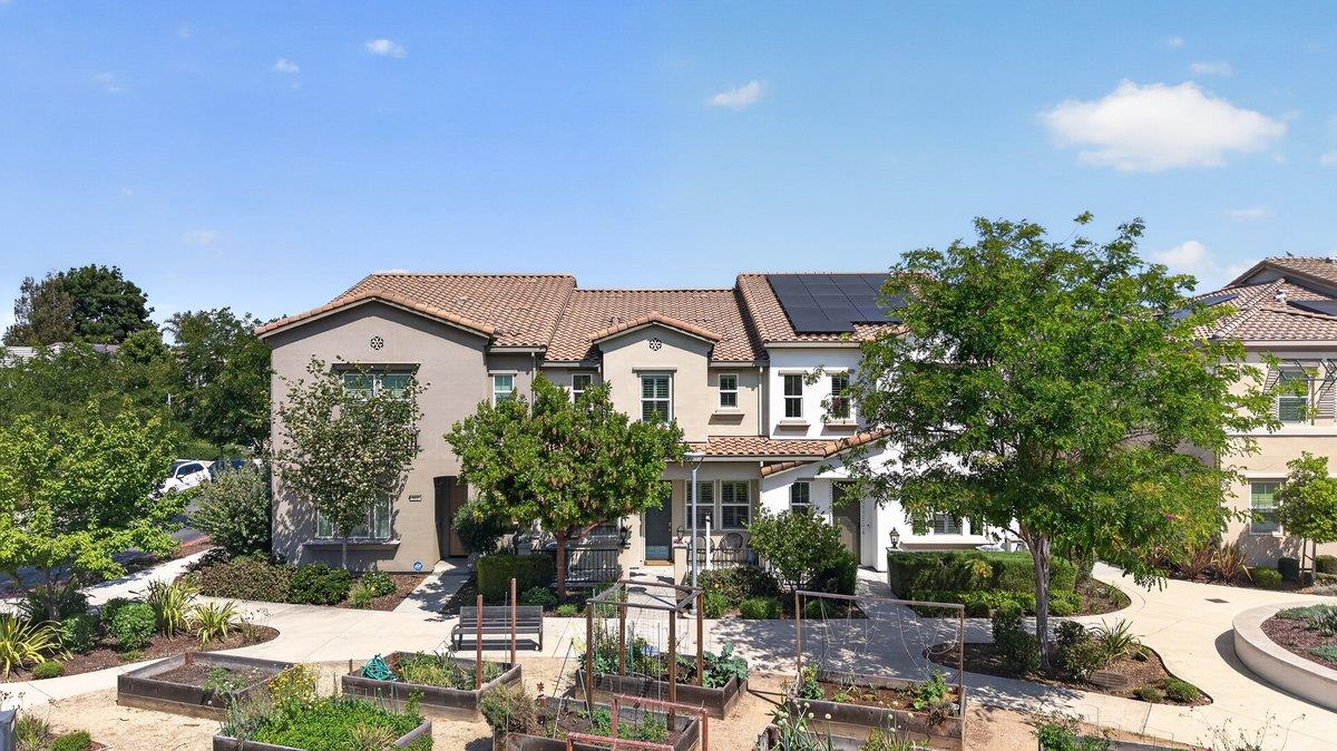 Photo #1: ML82046425 Listing: Photo #1