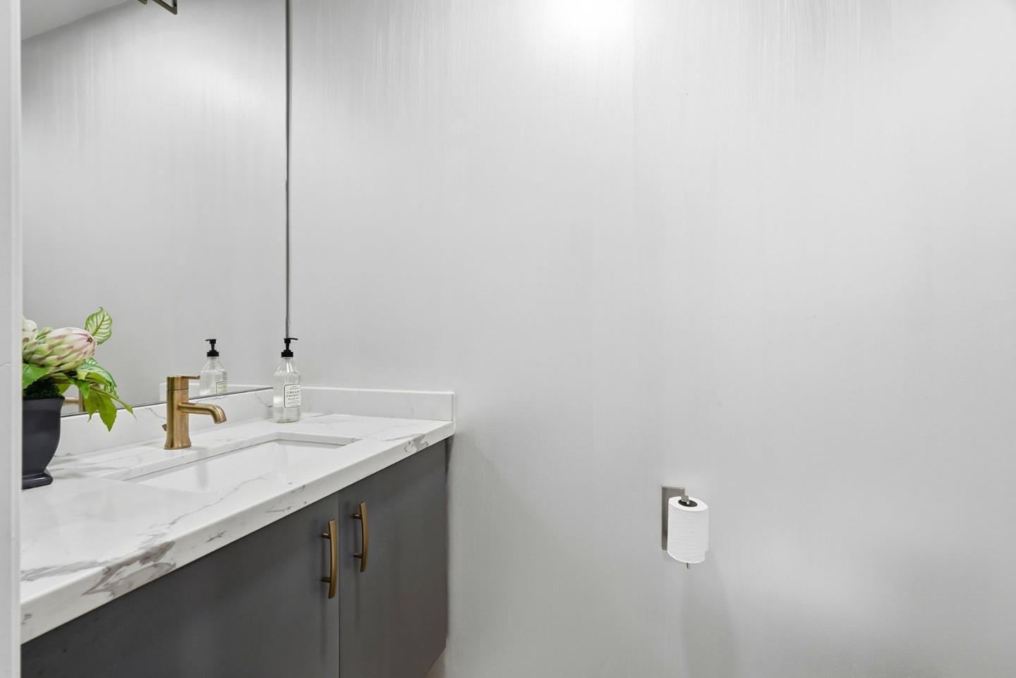 Photo #22: ML82046429 Listing: Photo #22