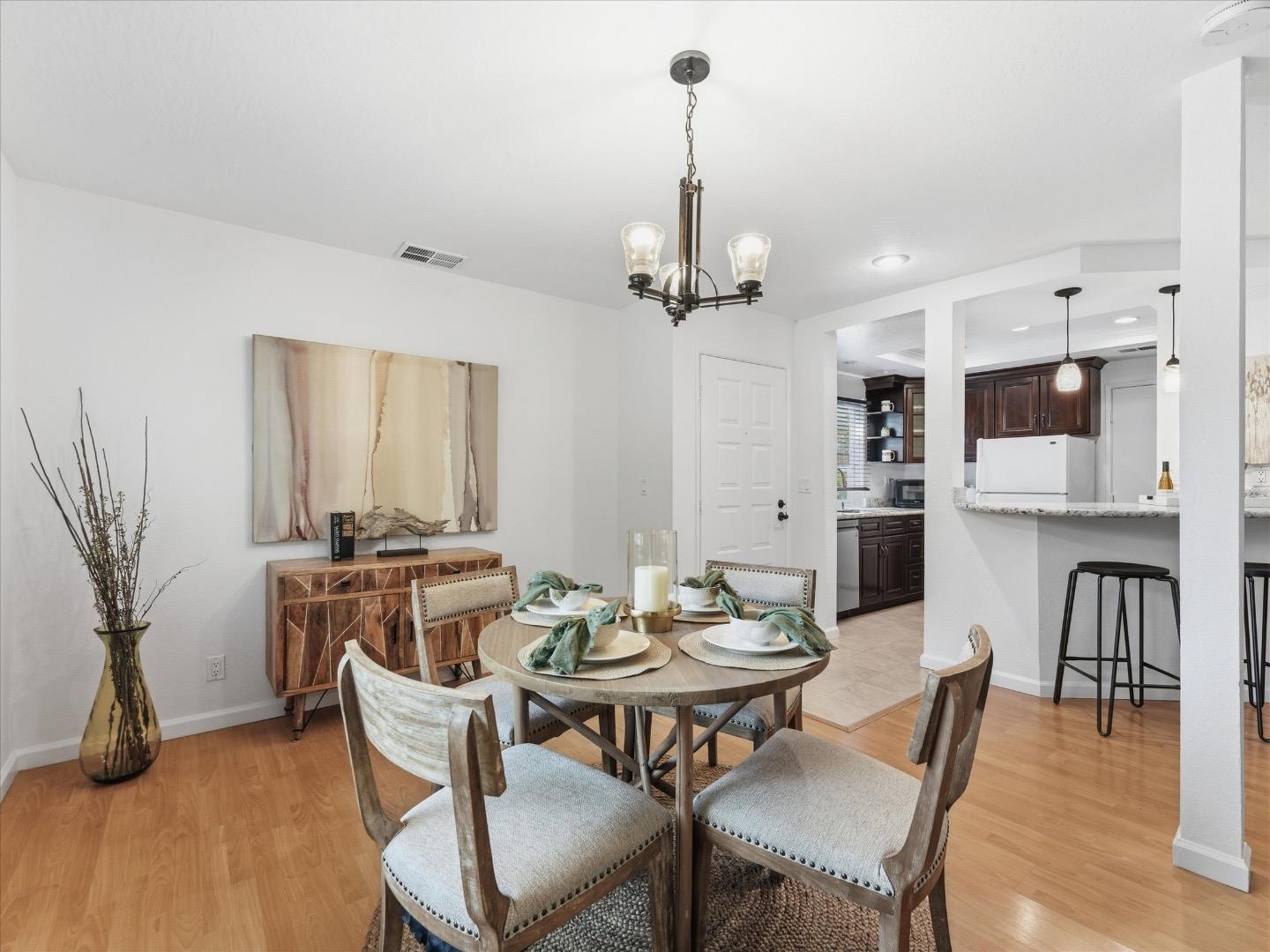 Photo #7: ML82046442 Listing: Photo #7