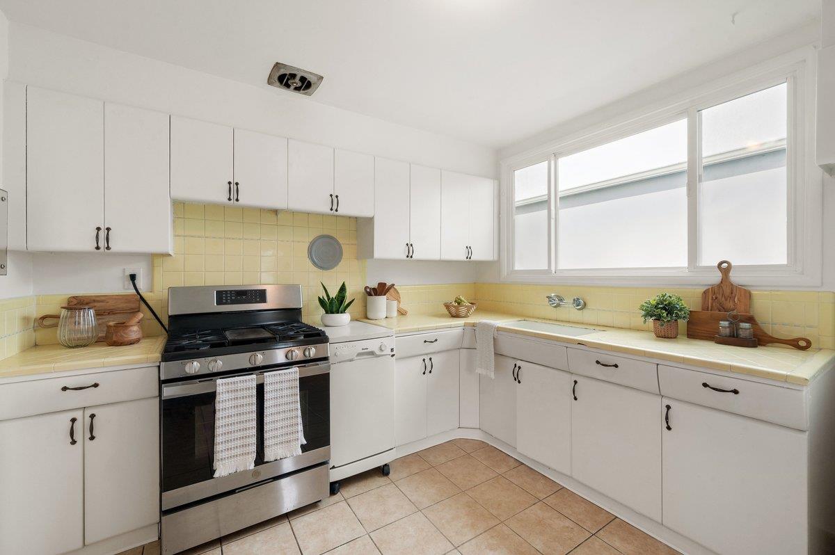 1453 S MAYFAIR AVE, DALY CITY, CA 94015  Photo 19