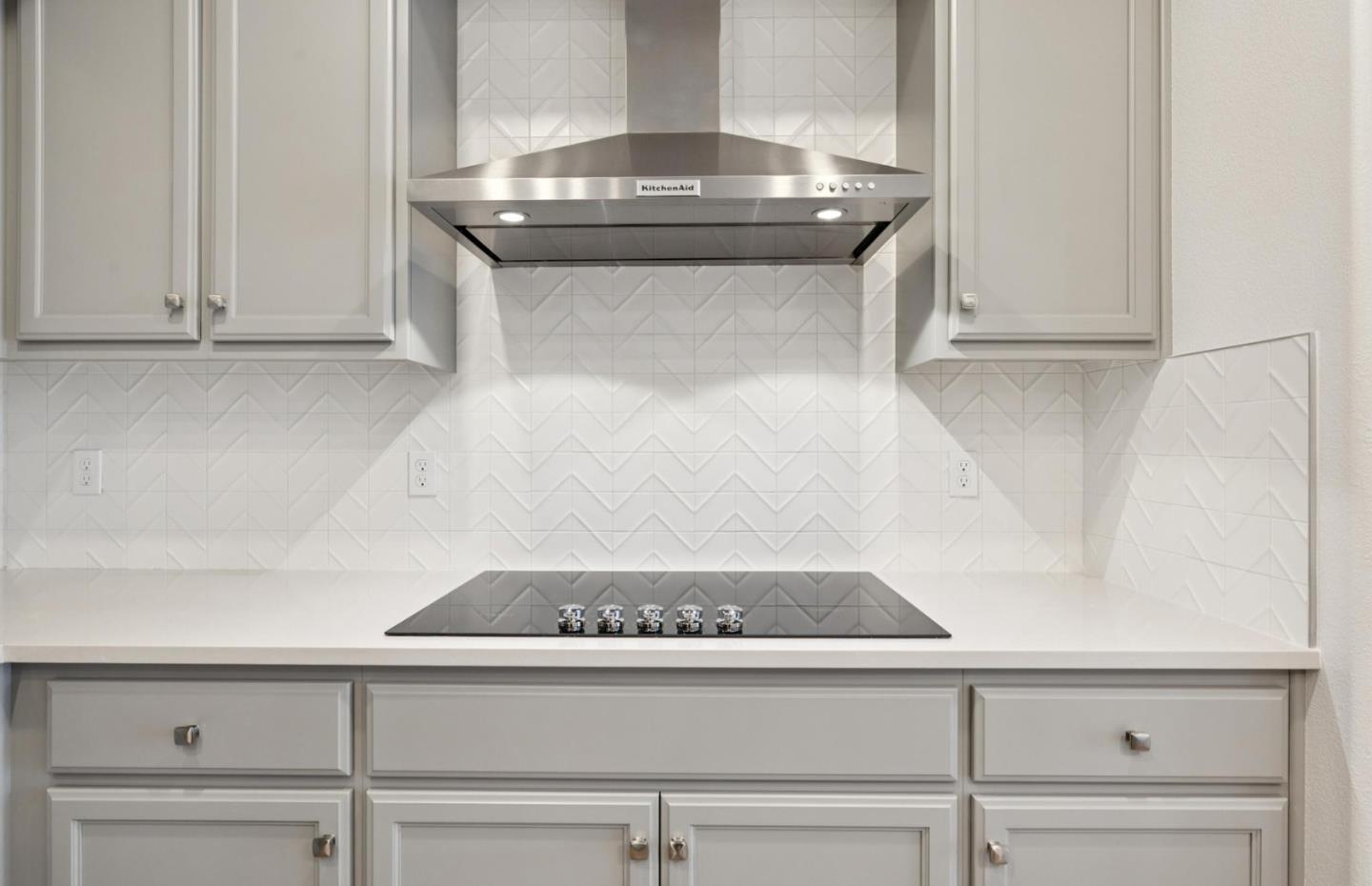 Photo #27: ML82046500 Listing: Photo #27