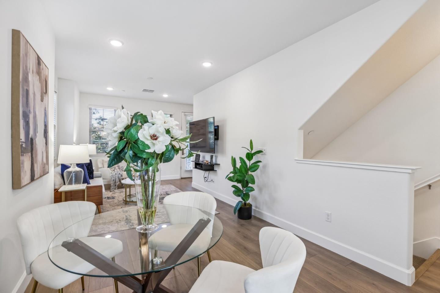 Photo #12: ML82046518 Listing: Photo #12