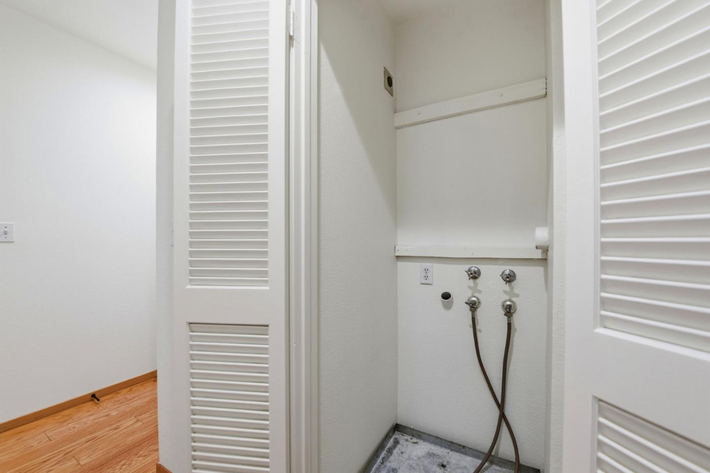 Photo #17: ML82046524 Listing: Photo #17