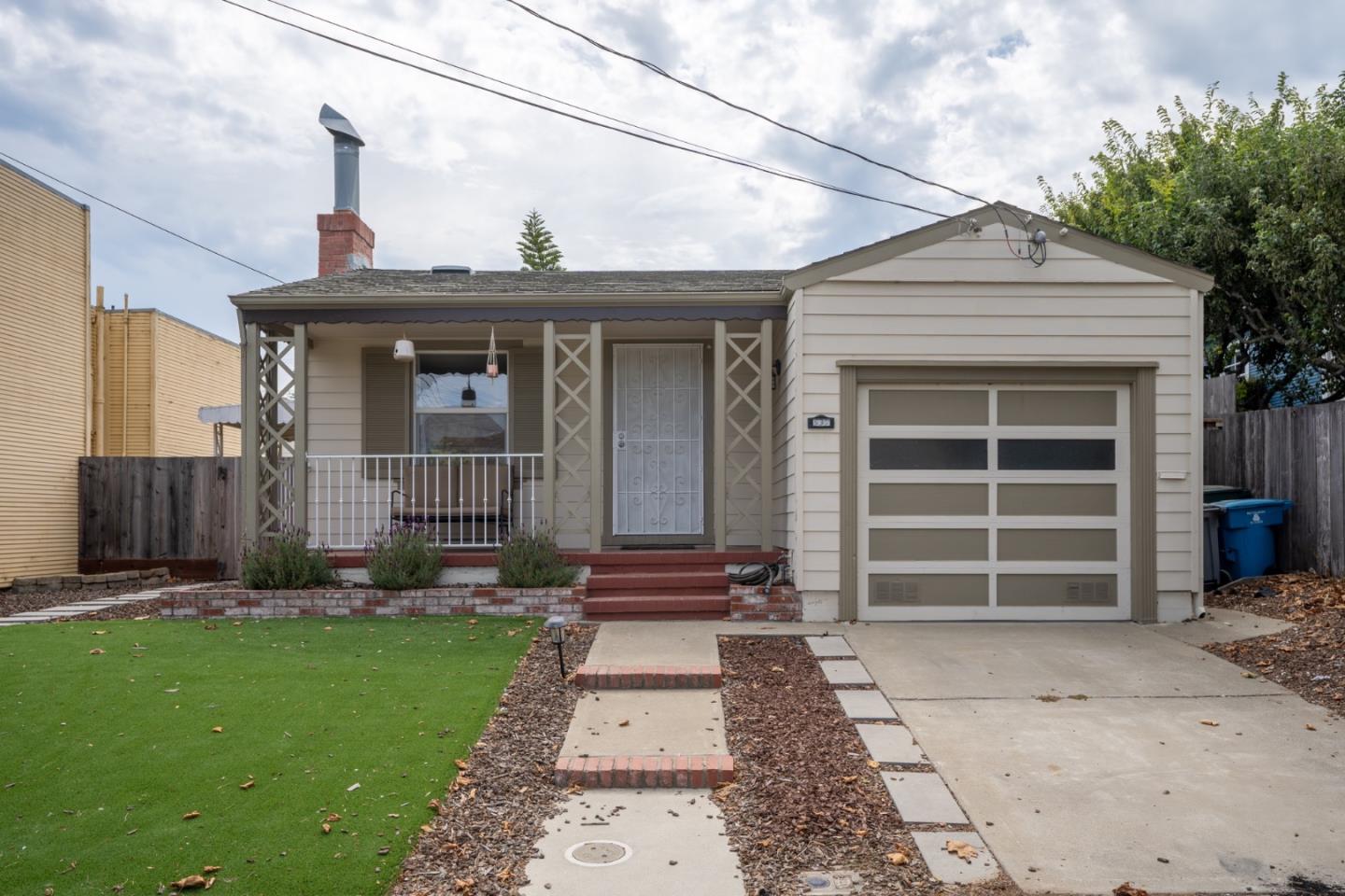 Front Image Thumbnail for ML82046545