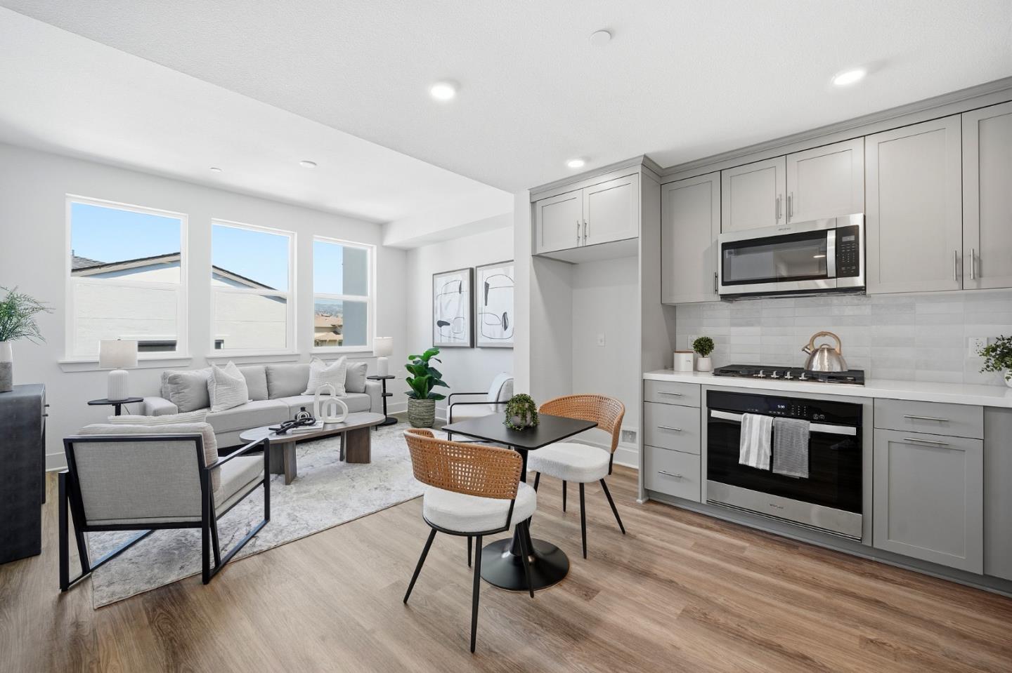 Photo #10: ML82046557 Listing: Photo #10