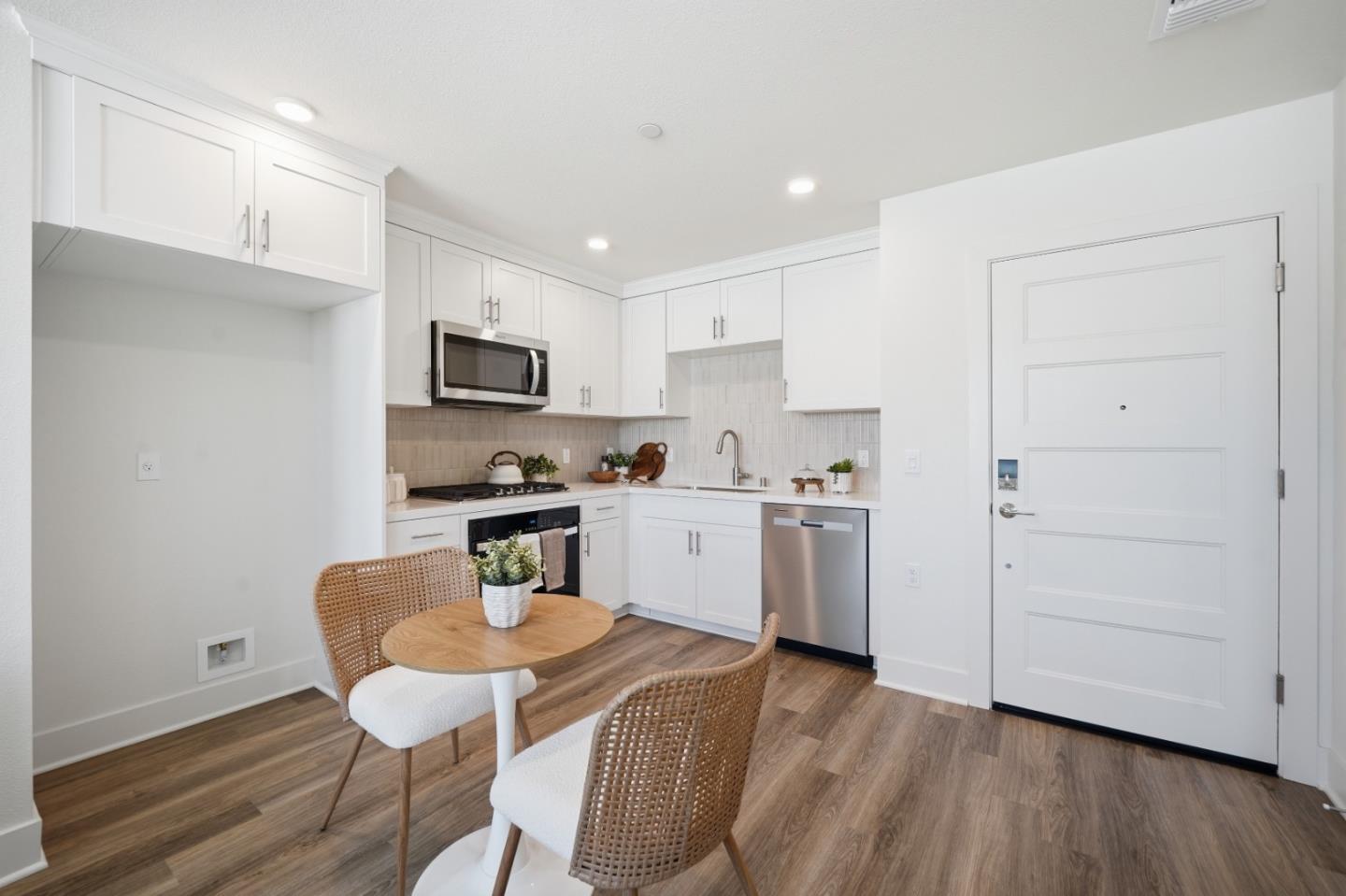 Photo #9: ML82046578 Listing: Photo #9