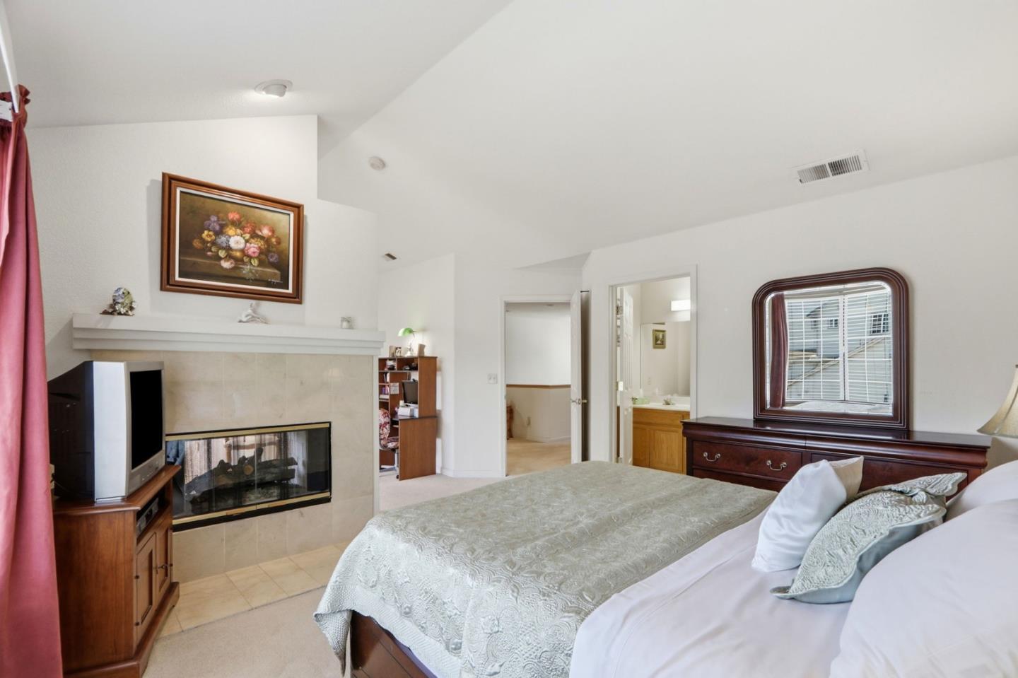 Photo #23: ML82046588 Listing: Photo #23