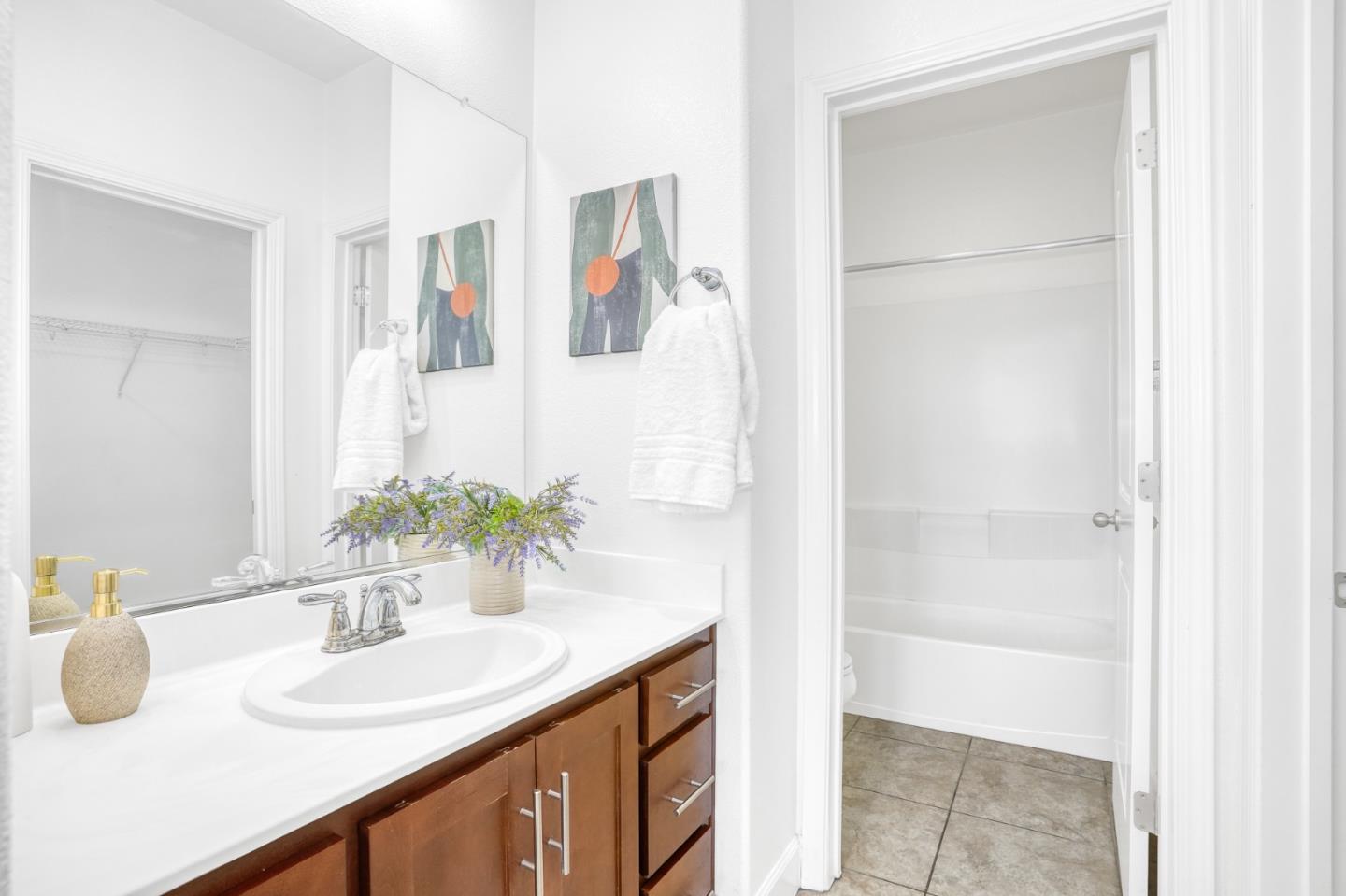 Photo #19: ML82046593 Listing: Photo #19