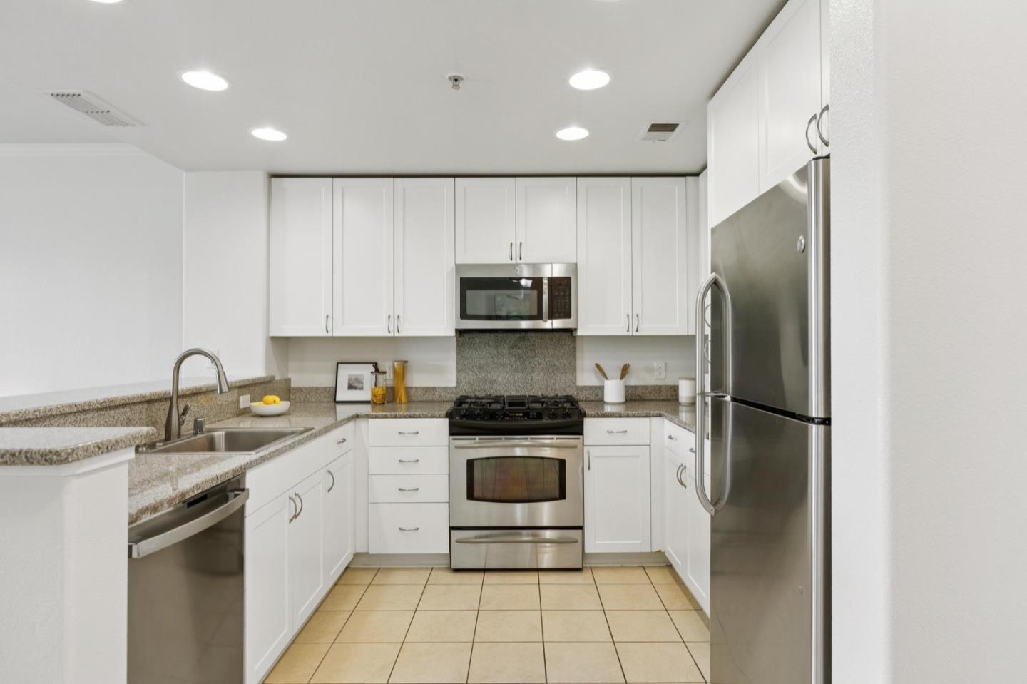 Photo #5: ML82046623 Listing: Photo #5