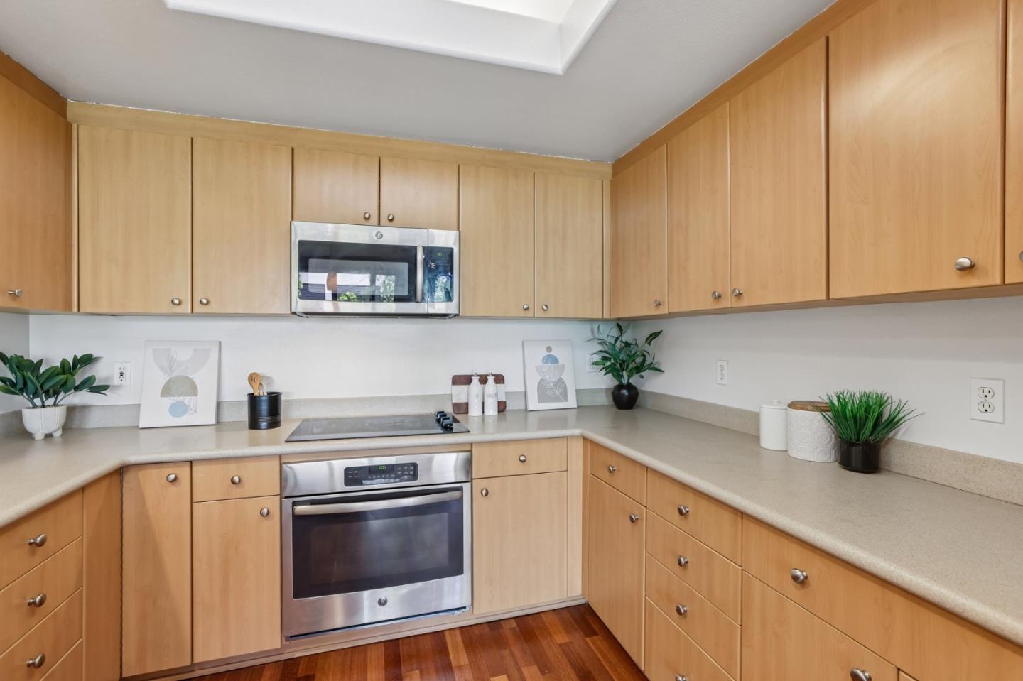 Photo #10: ML82046652 Listing: Photo #10