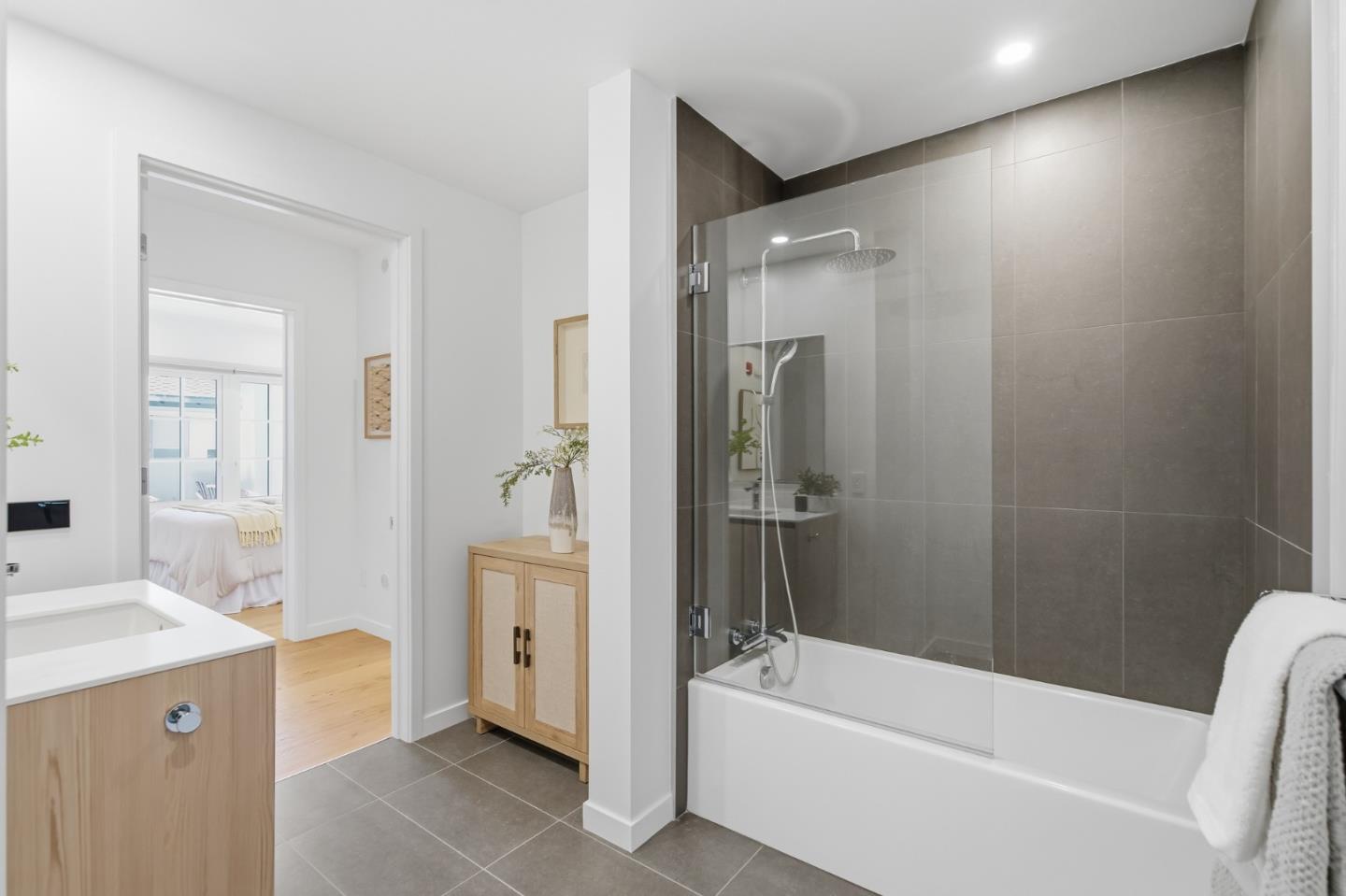 Photo #21: ML82046654 Listing: Photo #21