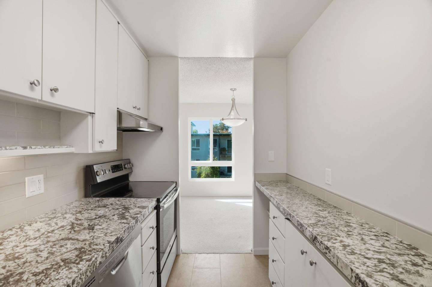 Photo #8: ML82046656 Listing: Photo #8