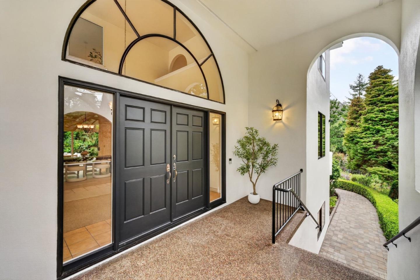 1523 Perez Dr, Pacifica, CA 94044, Photo 2