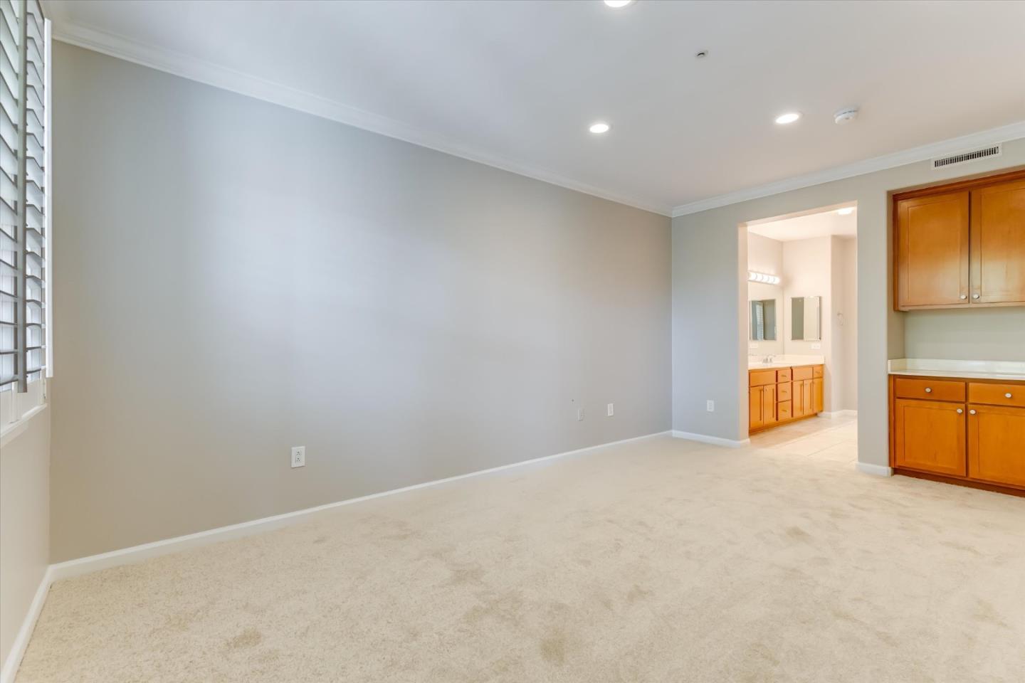 Photo #12: ML82046710 Listing: Photo #12