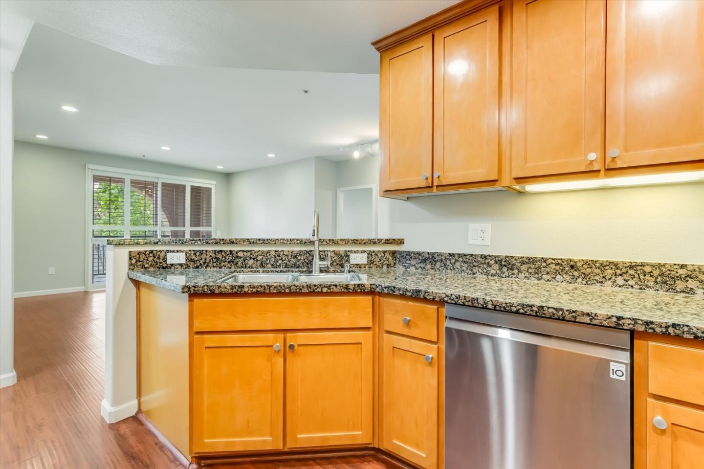 Photo #8: ML82046710 Listing: Photo #8