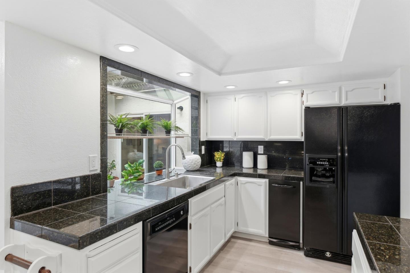 Photo #11: ML82046711 Listing: Photo #11