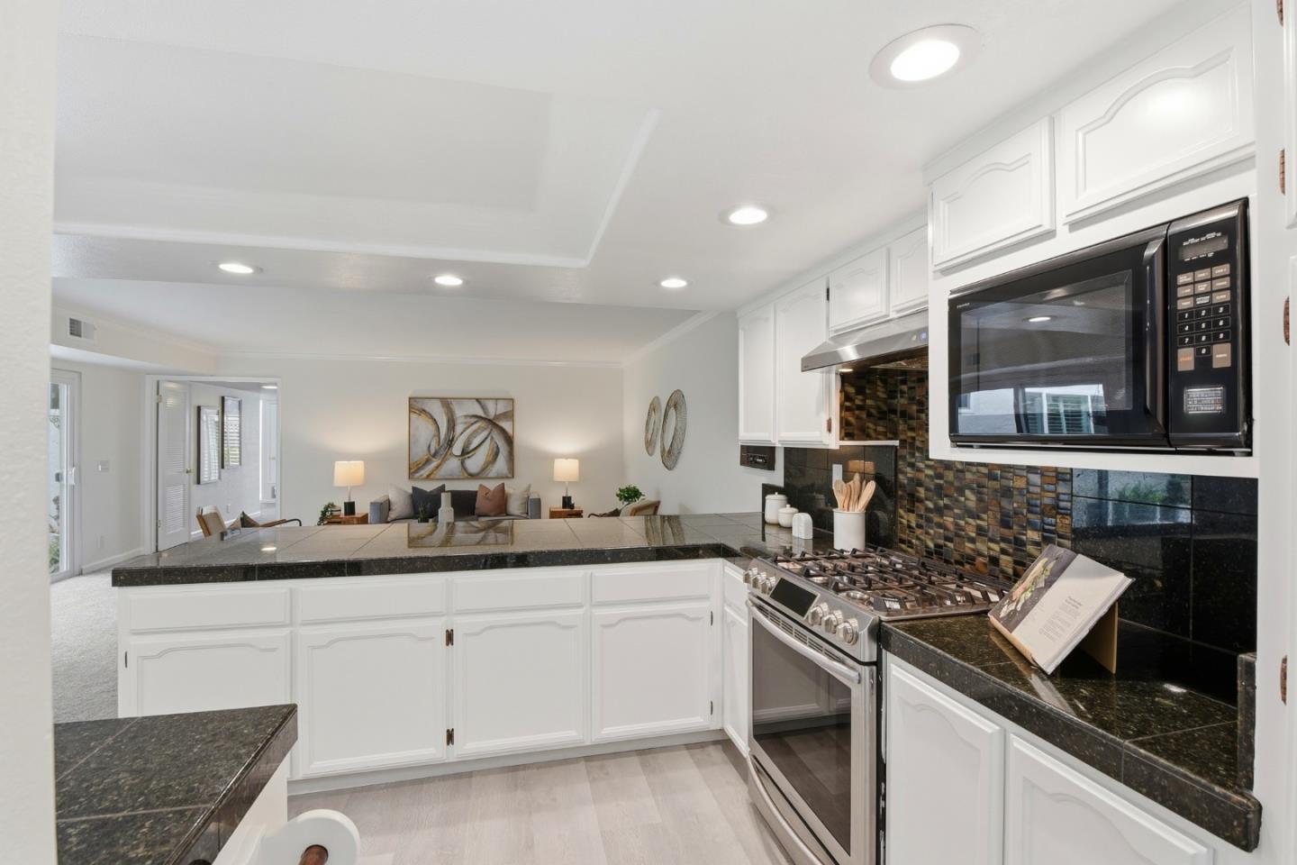 Photo #12: ML82046711 Listing: Photo #12