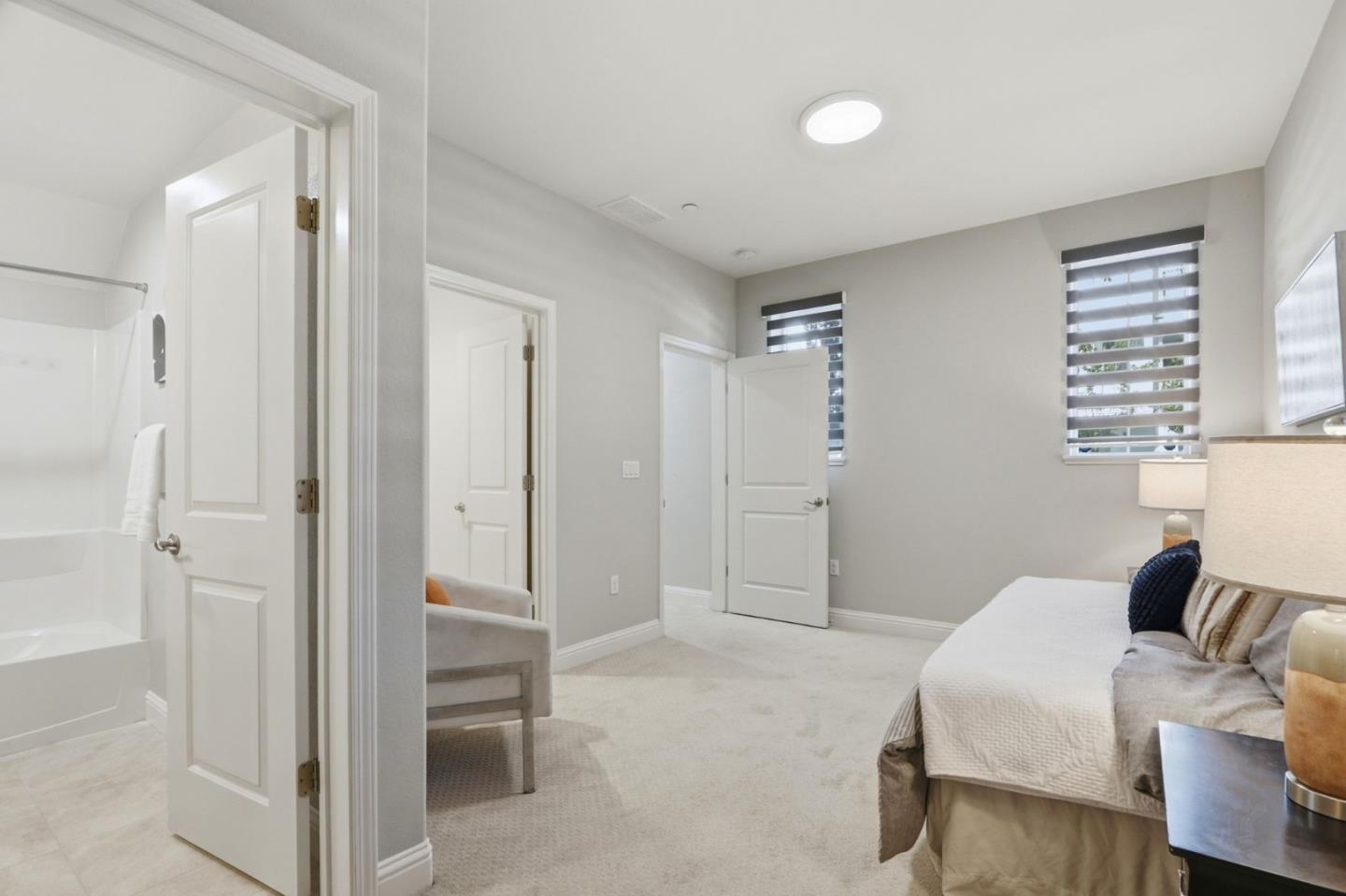 Photo #15: ML82046781 Listing: Photo #15