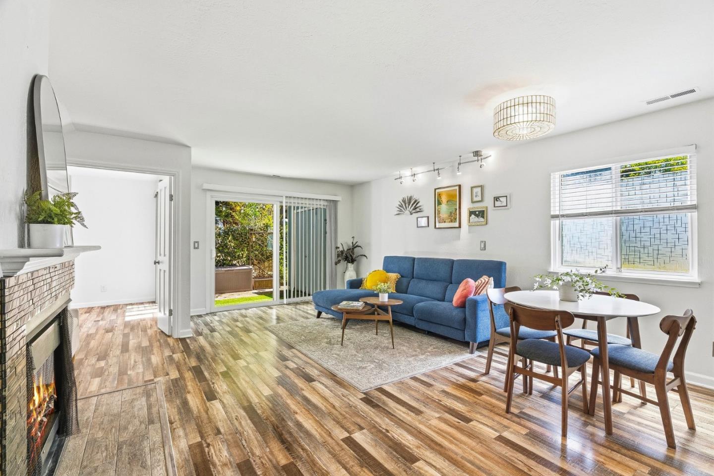 1200 Capitola RD 7, SantaCruz, CA 95062, Photo 2