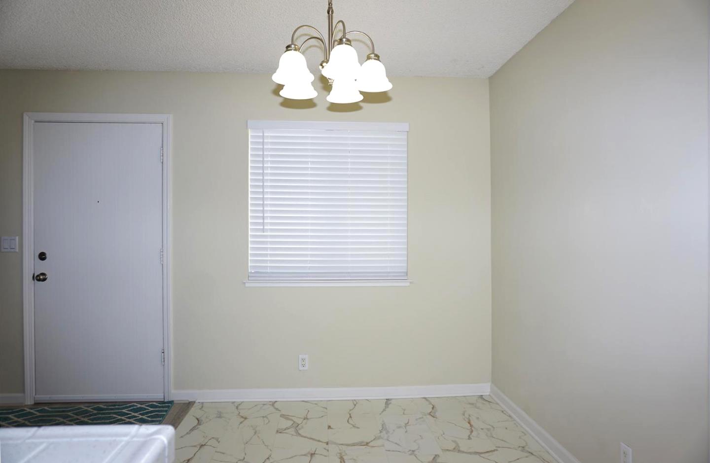 Photo #4: ML82046825 Listing: Photo #4