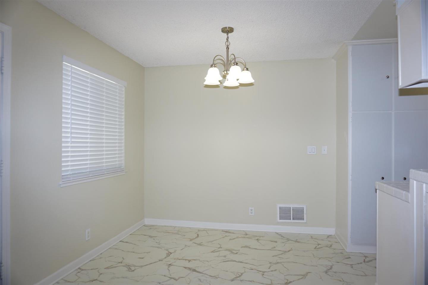 Photo #5: ML82046825 Listing: Photo #5