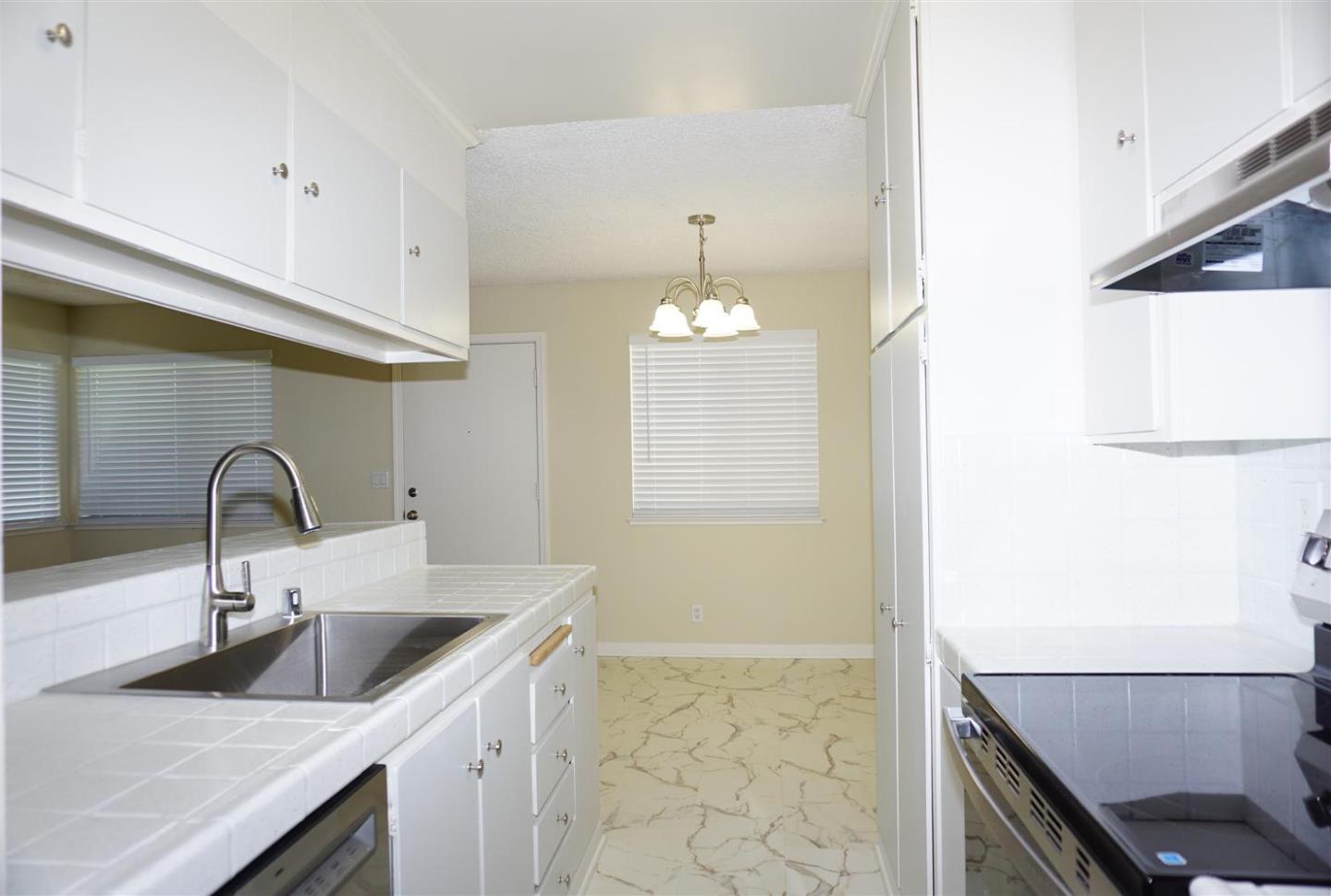 Photo #7: ML82046825 Listing: Photo #7