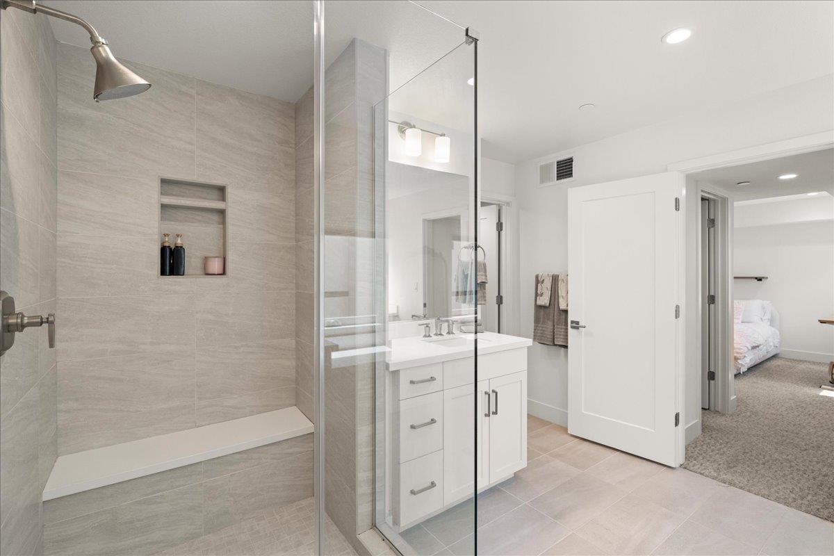 Photo #32: ML82046829 Listing: Photo #32