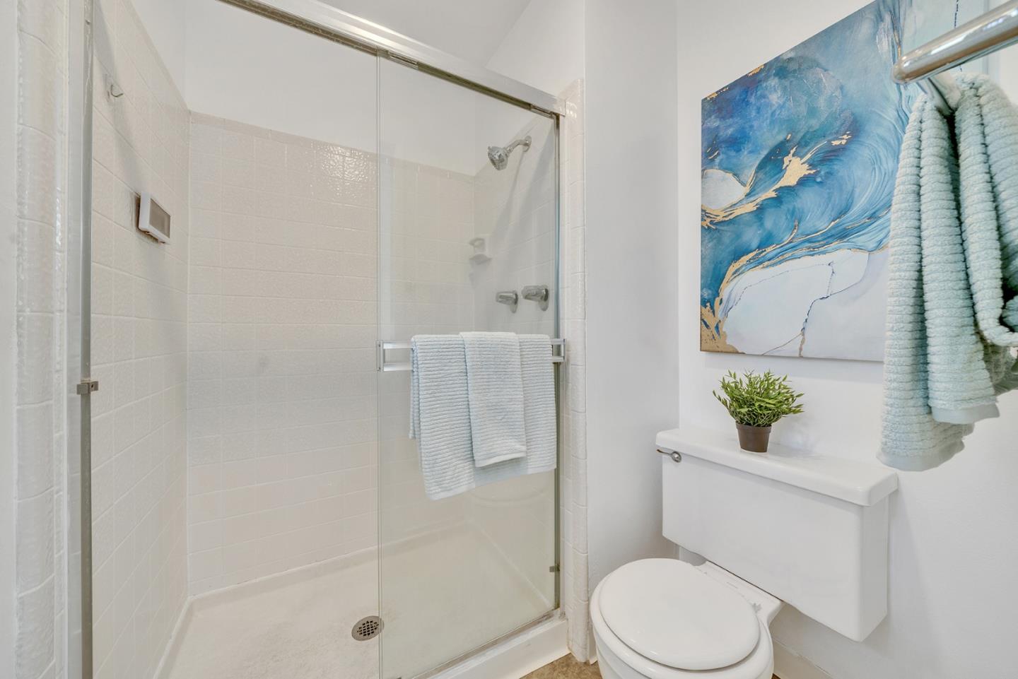 Photo #18: ML82046833 Listing: Photo #18