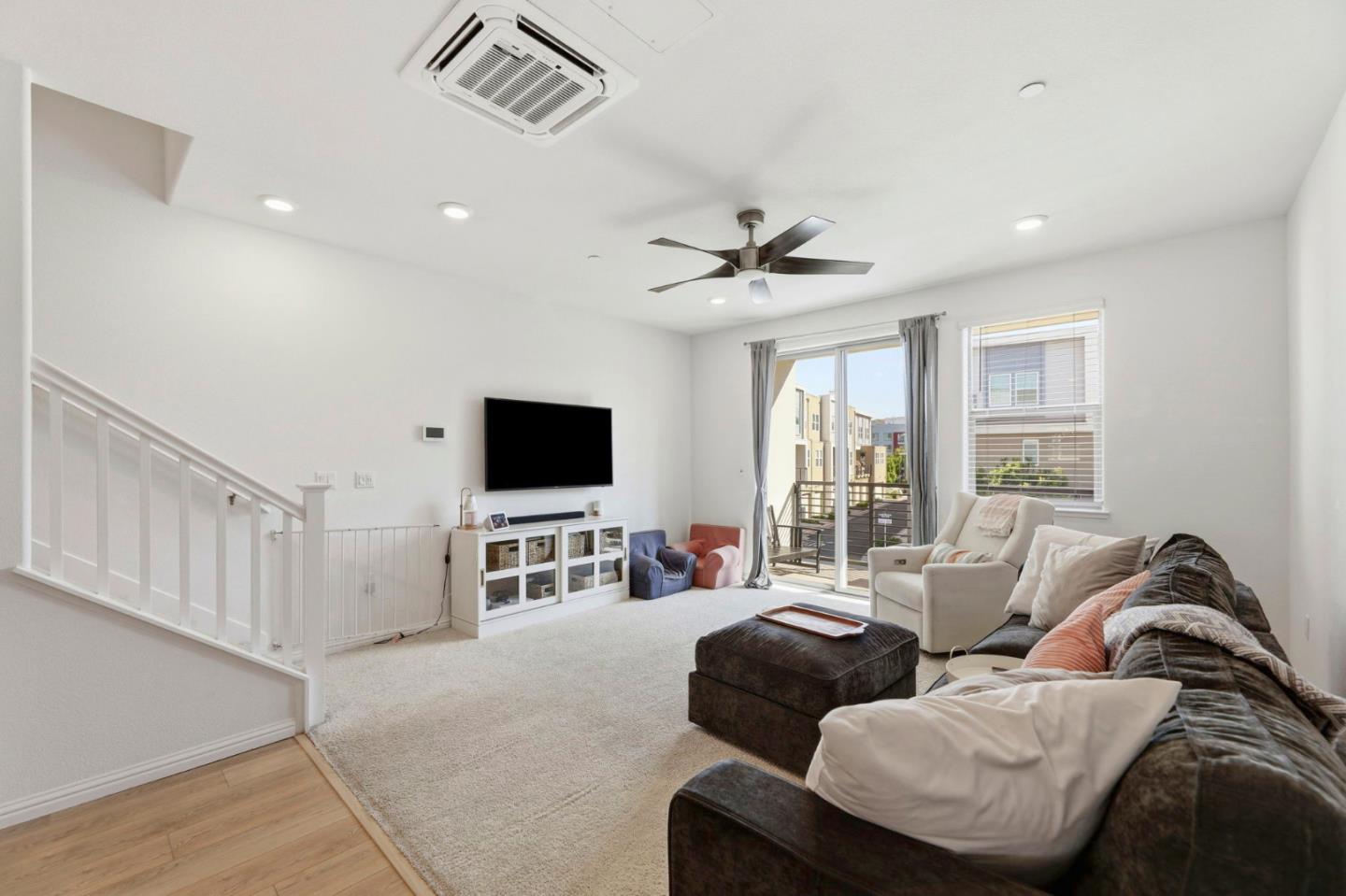 Photo #10: ML82046844 Listing: Photo #10