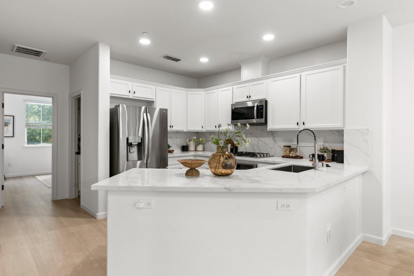Photo #10: ML82046857 Listing: Photo #10