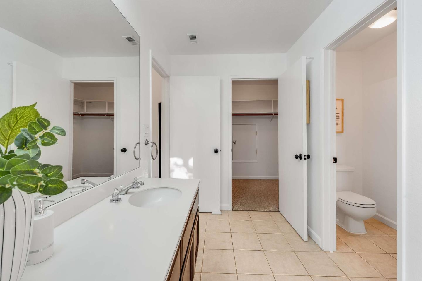 Photo #21: ML82046873 Listing: Photo #21